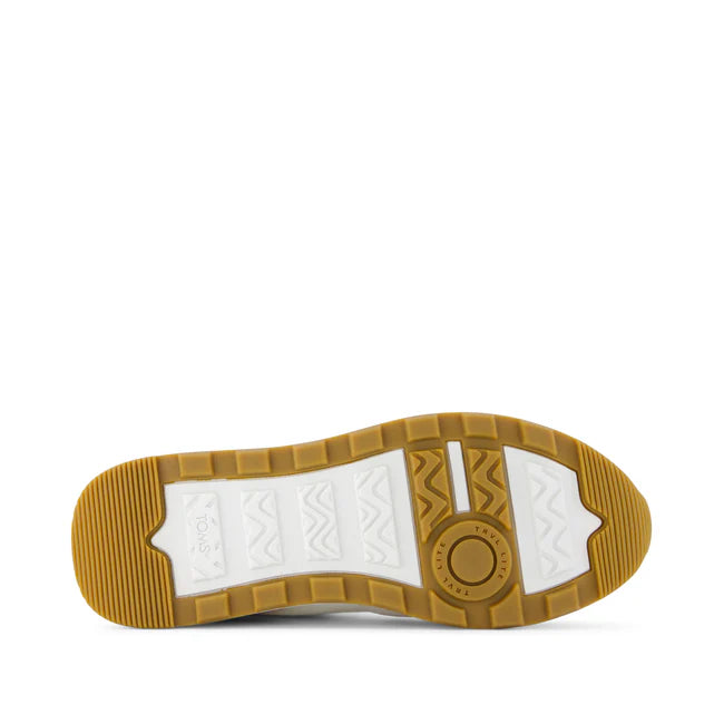 TRVL LITE Retro Runner Sneaker
