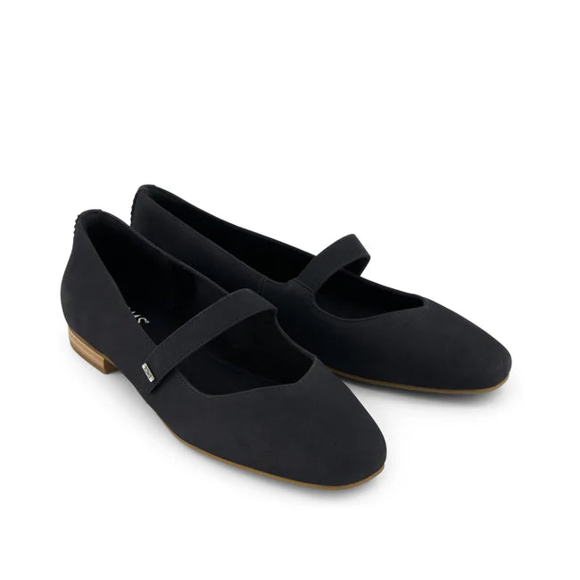 Bianca Flat